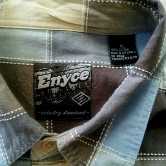 ENYCE A Sean Combs Co PLAID Casual Button Up NWOT - Picture 8 of 8